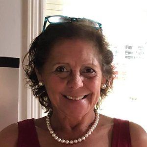 Meet your Posher, Regina